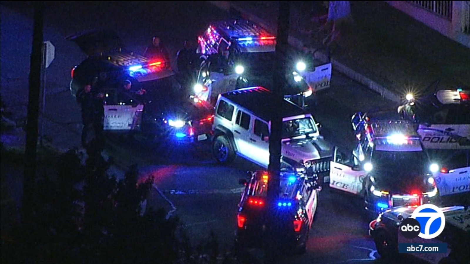 Burbank standoff: Chase suspect arrested after barricading himself in ...