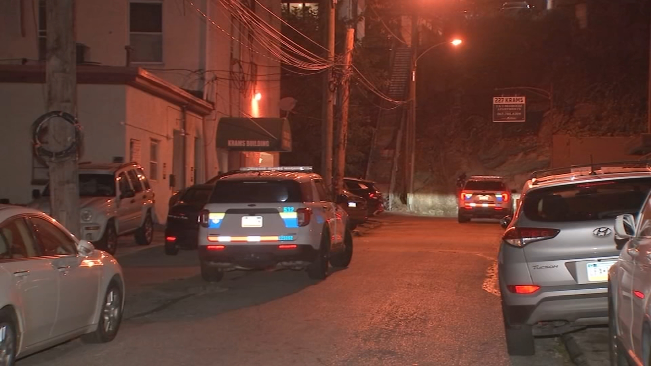 Police investigating double shooting in Manayunk