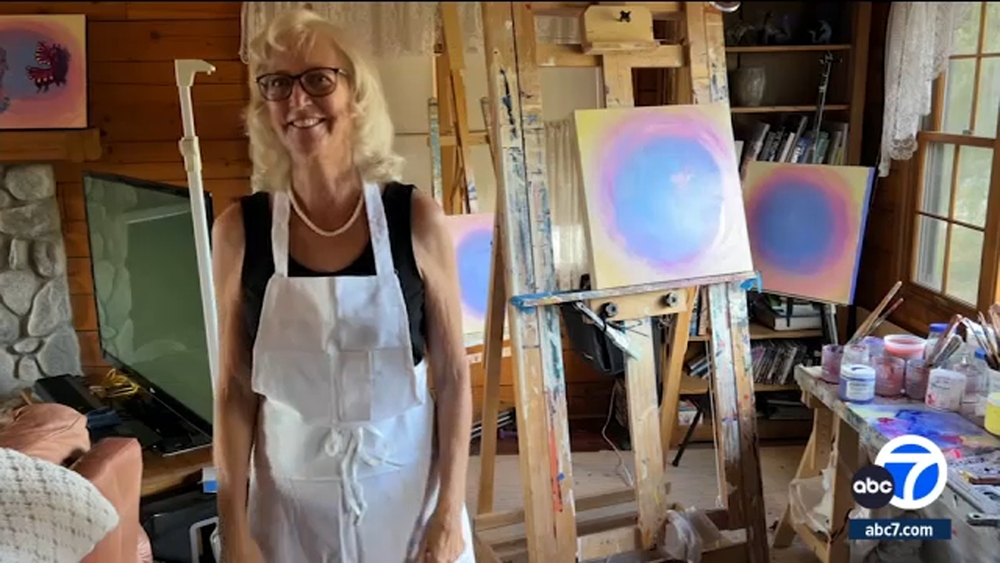Painting brings joy, fulfillment, therapy to visually impaired artist