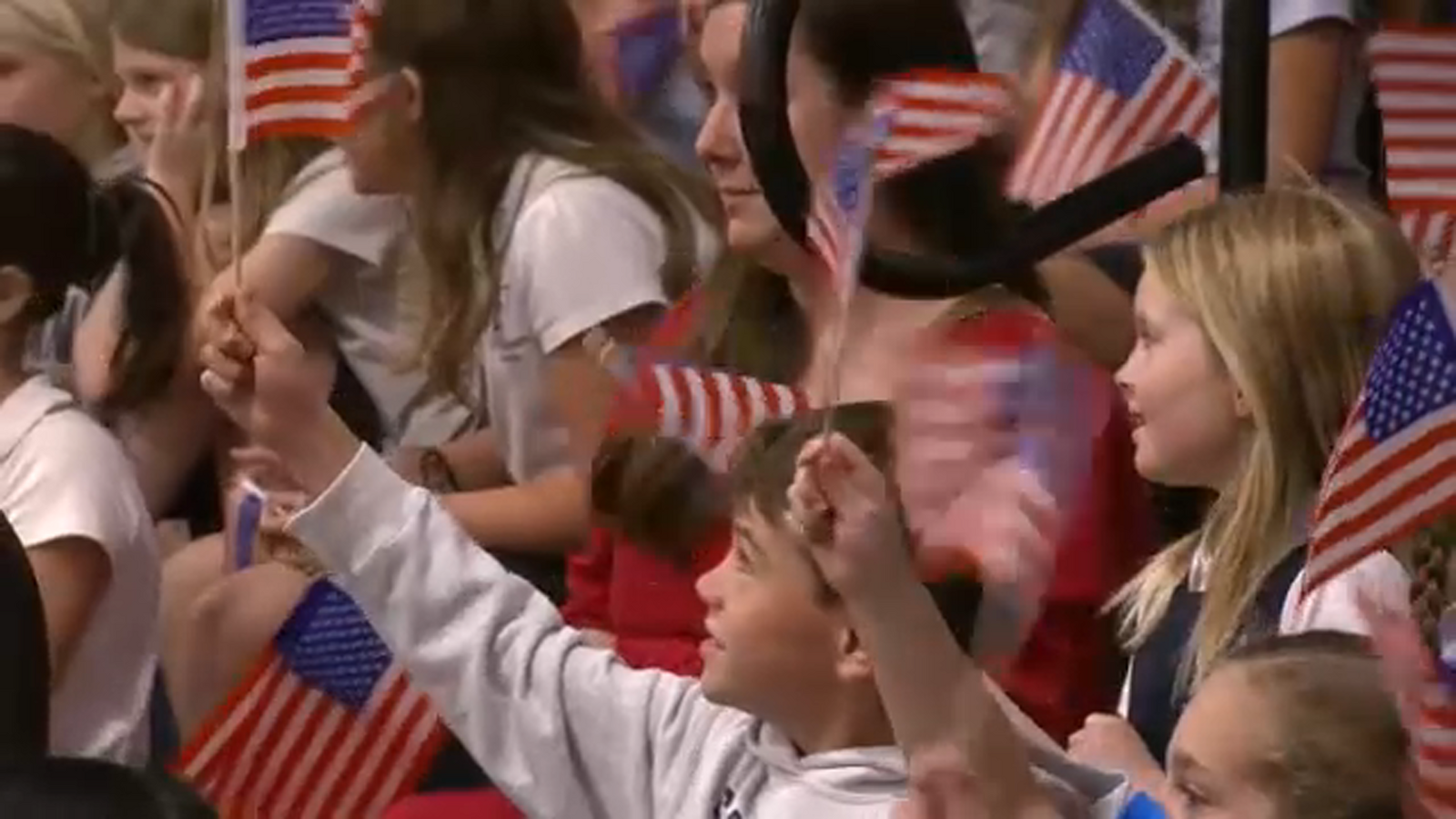Veterans Day kicks off early in Raleigh with honorary run at NC State, ceremony at elementary school - Vimarsana News