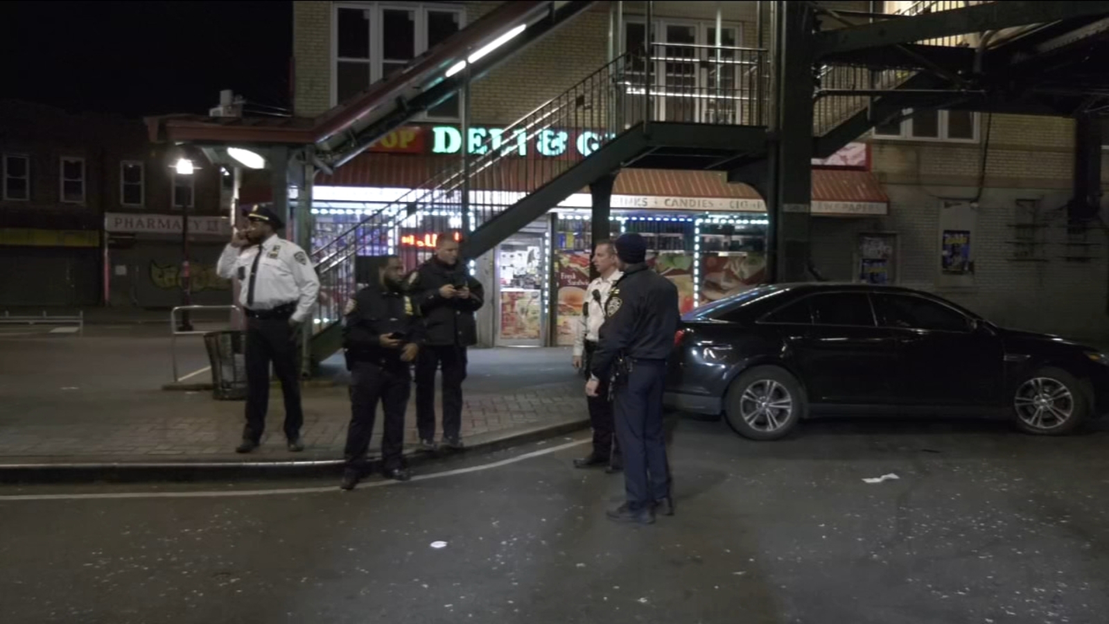 27-year-old man arrested in connection with 3 random stabbings in East ...