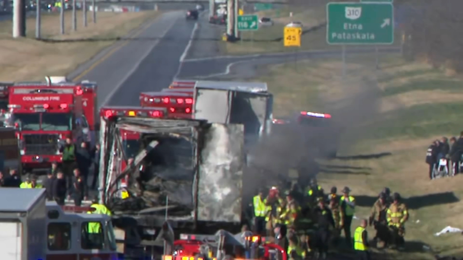 School bus crash kills 3, injures 15, Licking County, Ohio officials say - Vimarsana News