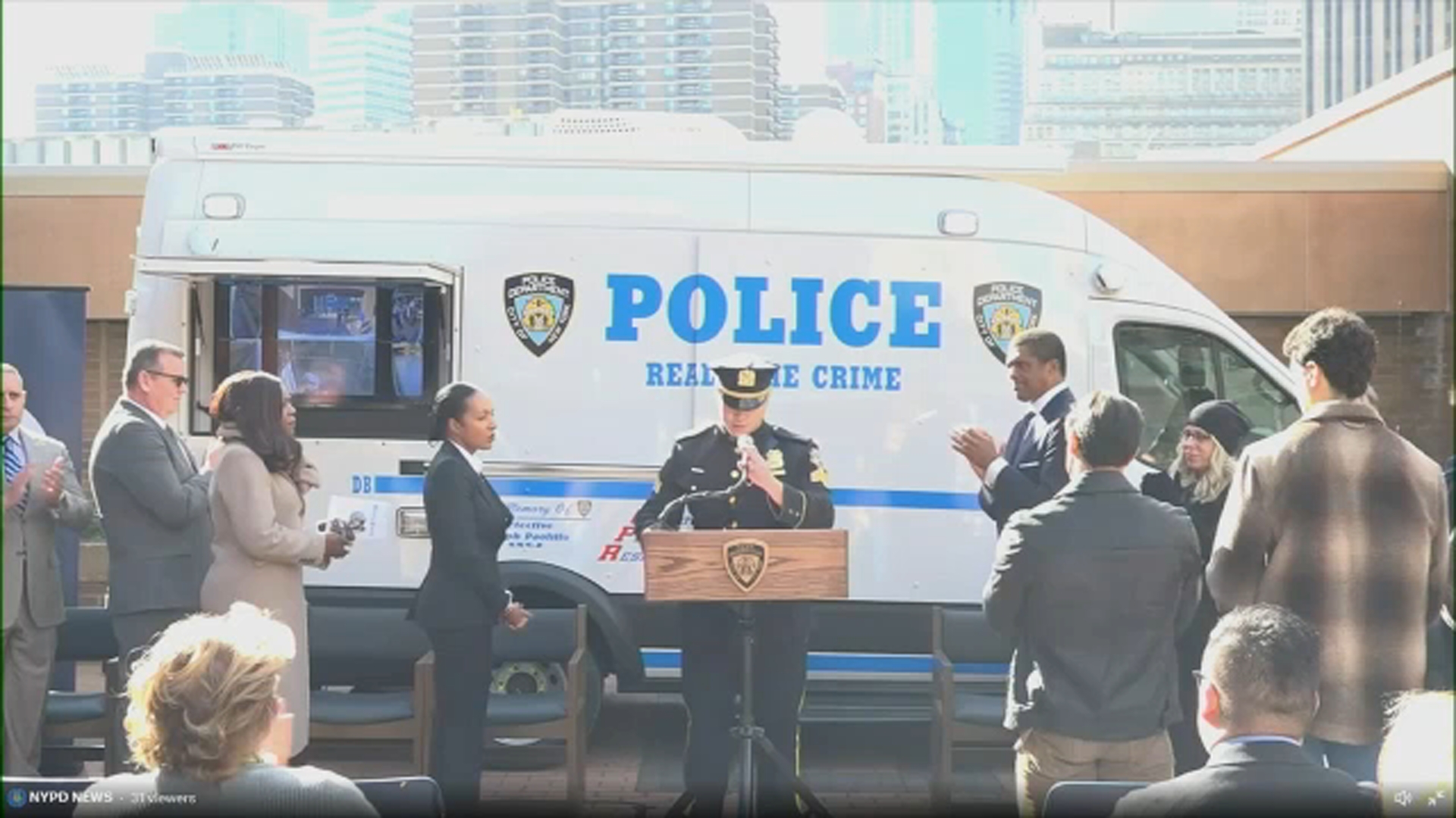NYPD unveils new high-tech real-time crime center van