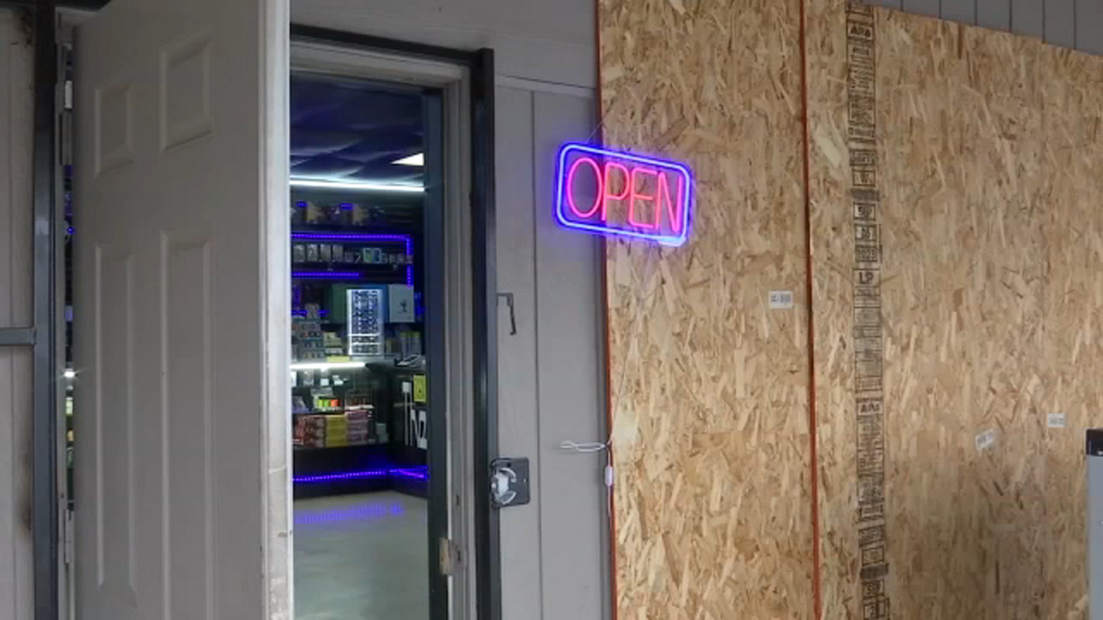 3 Clovis businesses burglarized early Wednesday morning ABC30 Fresno
