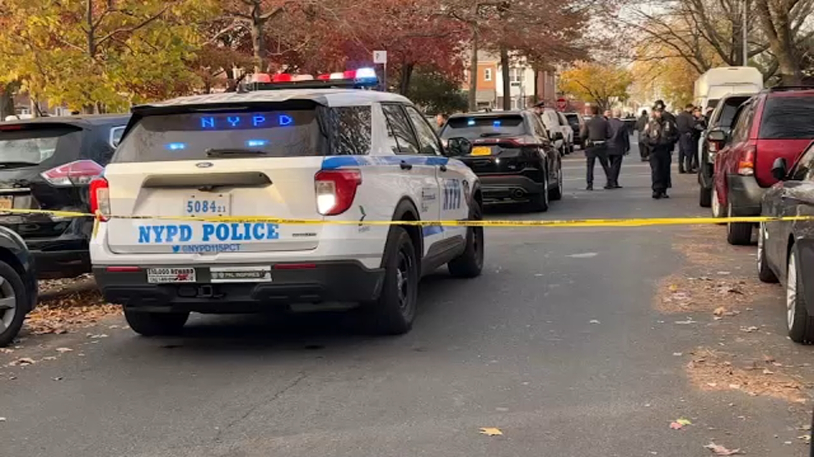 Queens car breakin ends with 43yearold victim killed; no arrests