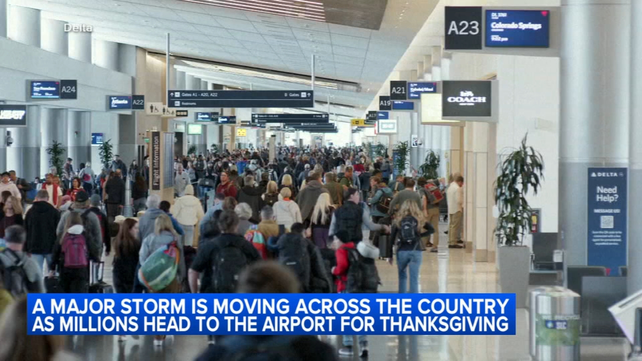 Thanksgiving busy airports and storms