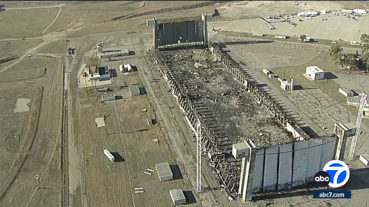 Esfuerzos en marcha para deconstruir hangar histórico en Tustin