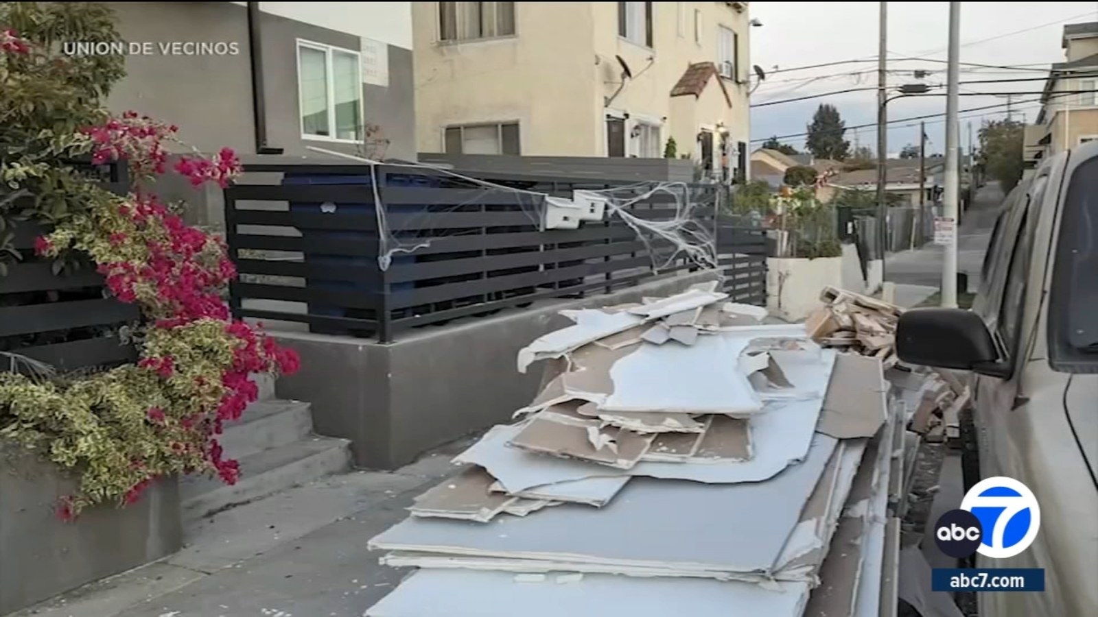 Tenants claim landlord illegally subdivided Boyle Heights apartments - Vimarsana News