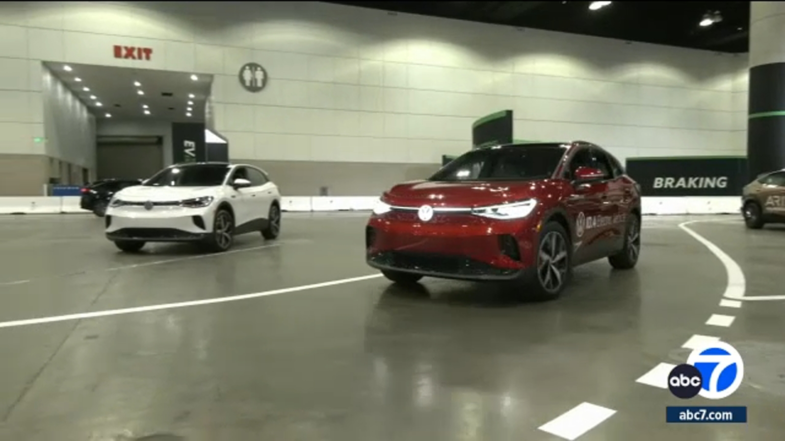 LA Auto Show 2023 offers interactive displays, runs through 4-day holiday weekend - Vimarsana News
