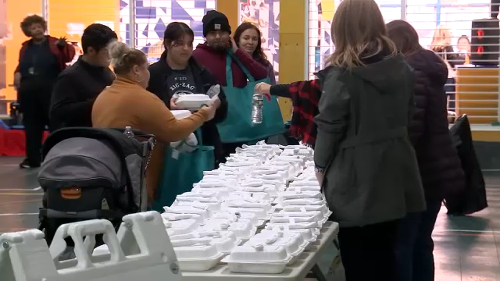 Suffolk County residents receive free hot meals for Thanksgiving 