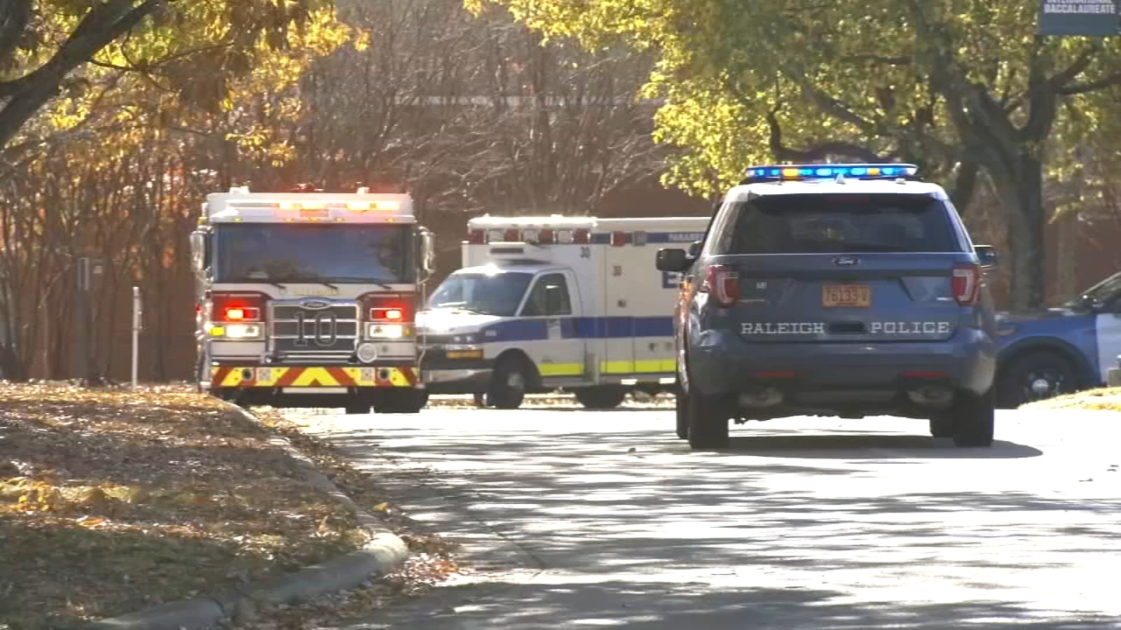 Southeast Raleigh Magnet High School | 1 student killed, another in hospital after being stabbed at school; Juvenile in custody - Vimarsana News
