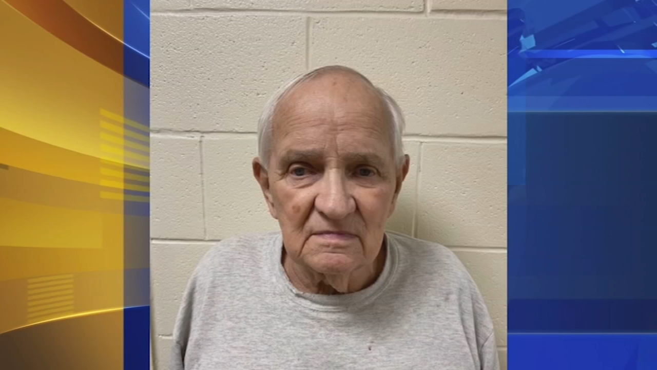 Husband accused of killing wife after dispute over cat's veterinary care