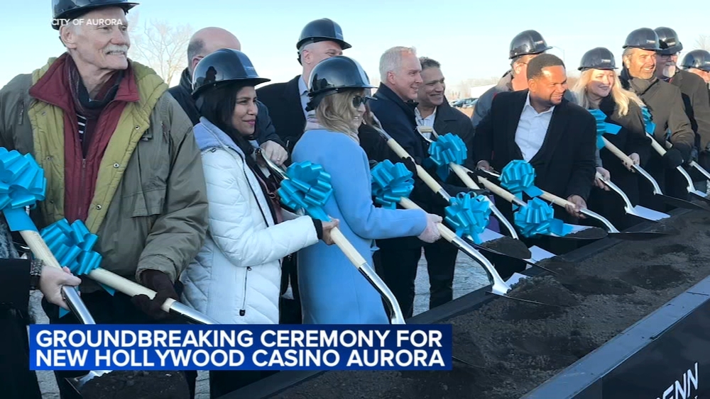 Crews break ground on new Aurora casino