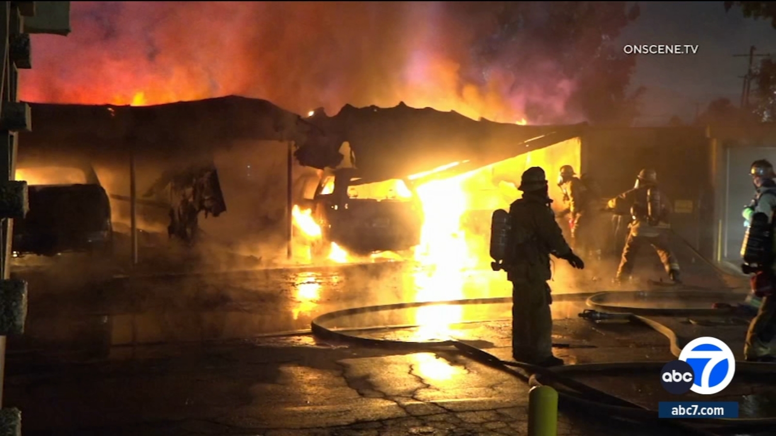 Fire engulfs carport at Carson apartment complex; 3 vehicles destroyed - Vimarsana News