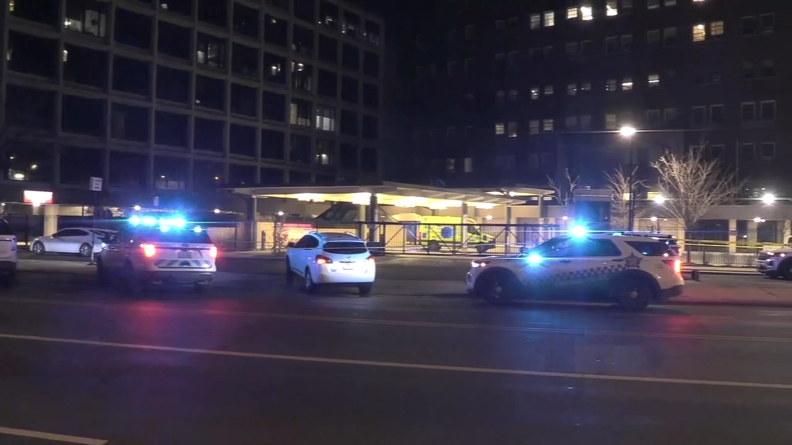 Chicago shooting critically injures driver on South California Avenue