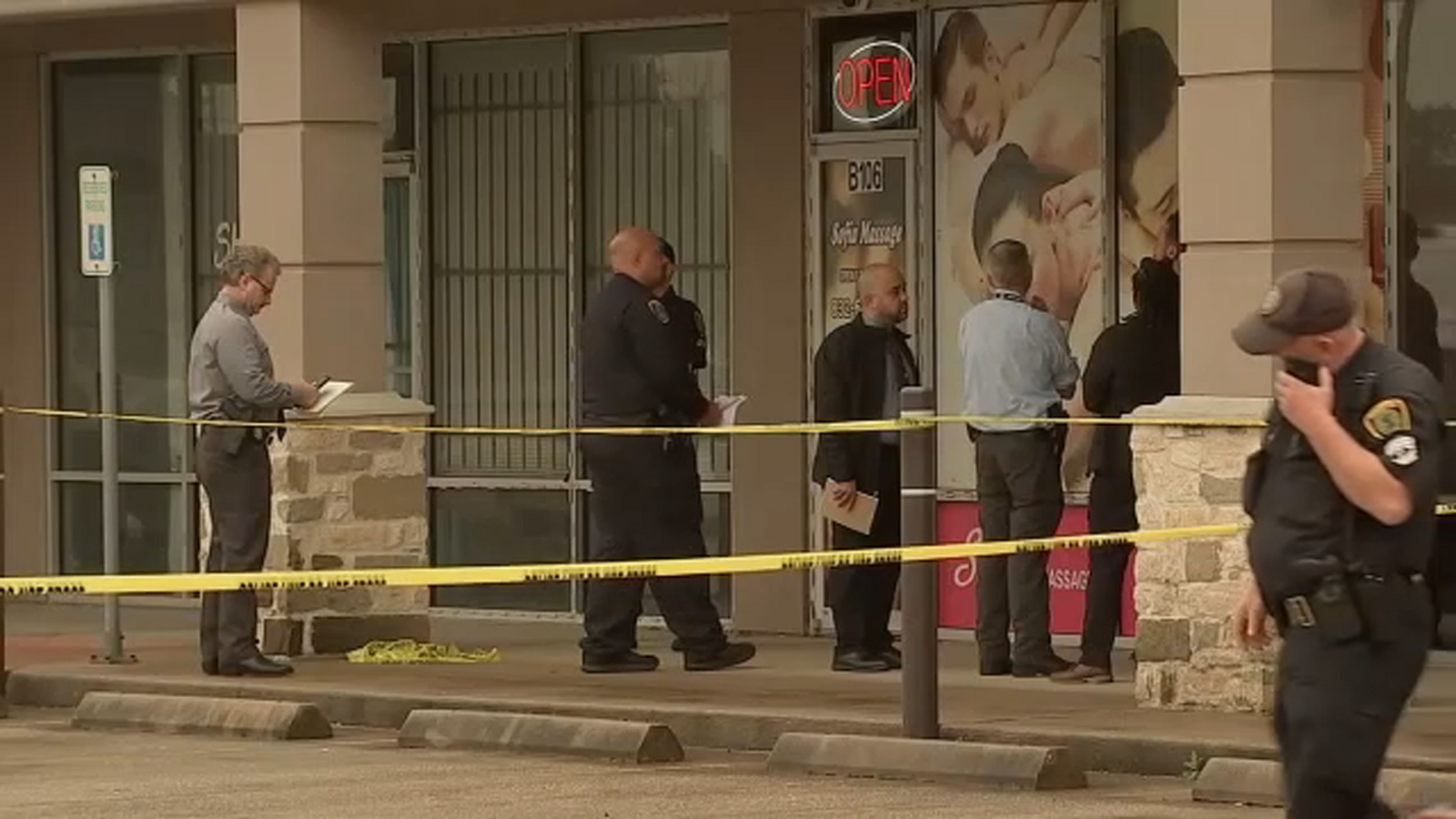 Massage parlor shooting Security guard fatally shoots man inside