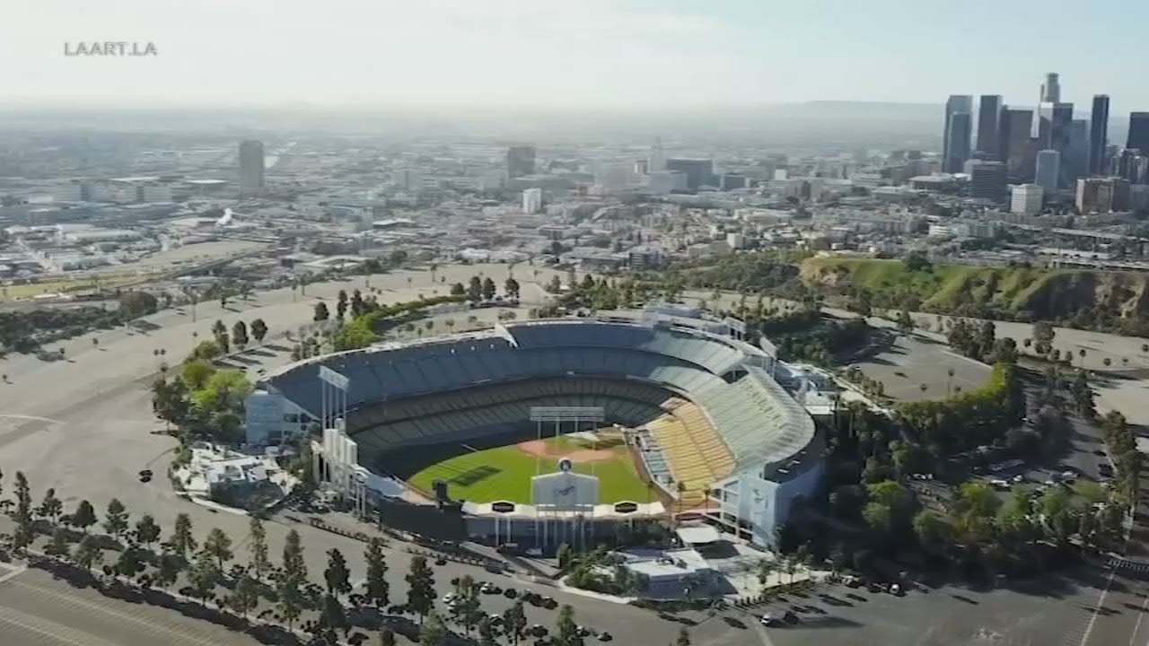 Report spells out benefits, consequences of Dodger Stadium gondolas