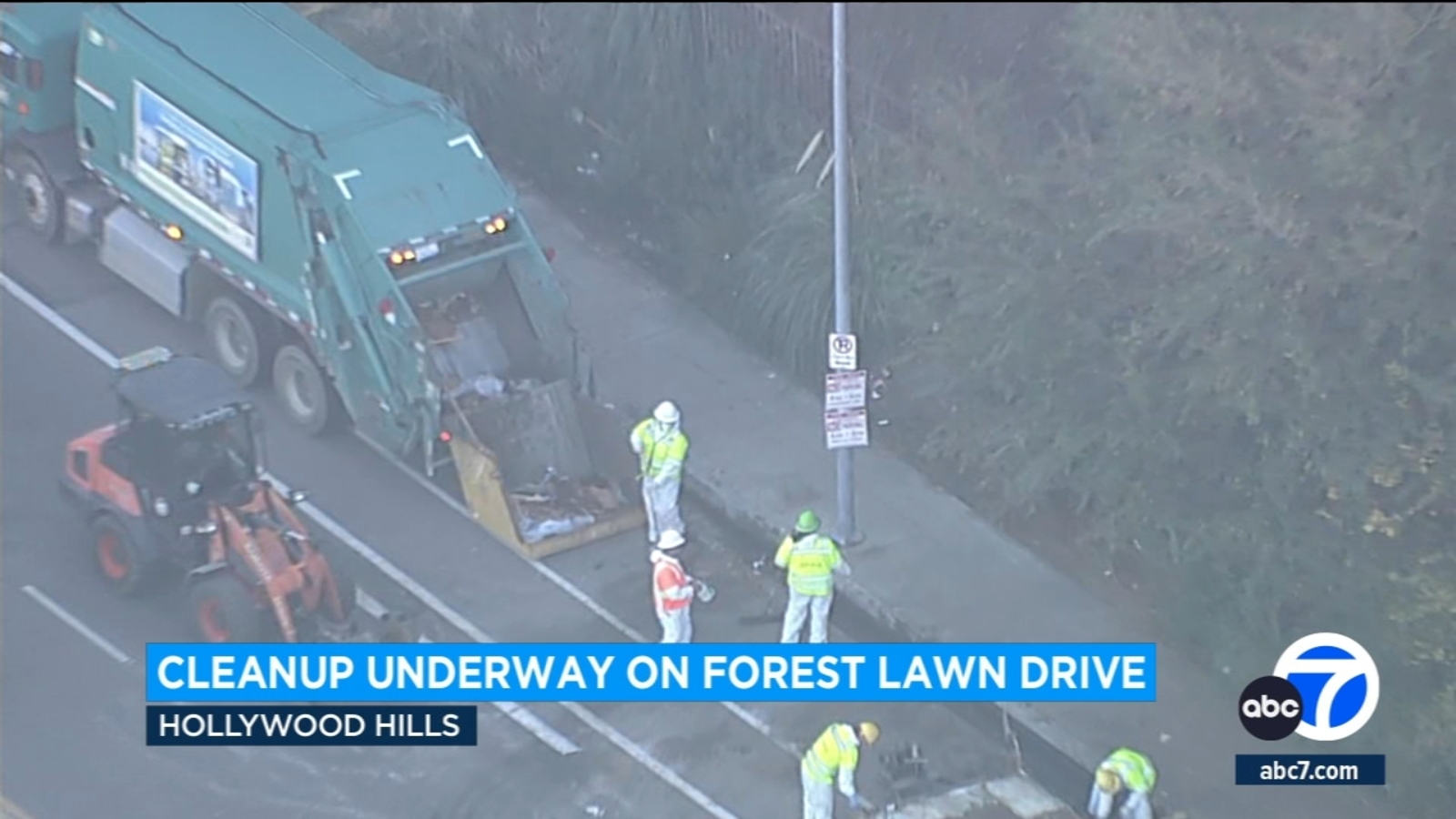 Crews remove RVs, makeshift vehicle encampments from stretch of Forest Lawn Drive in Hollywood Hills - Vimarsana News