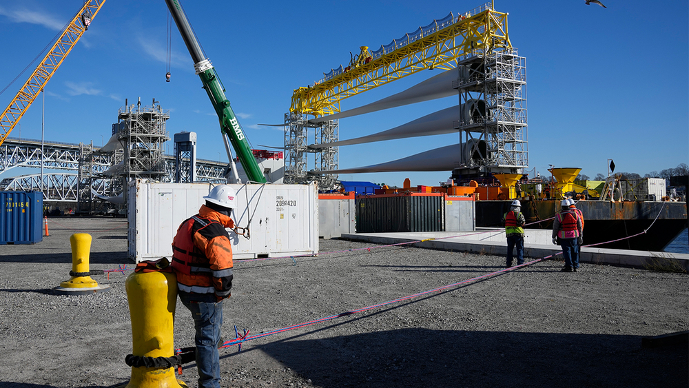NY's first offshore wind farm now sending electricity onto grid