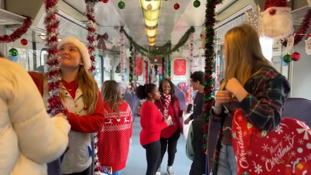 120923-wpvi-polar-express-camden-10pm-CC-vid