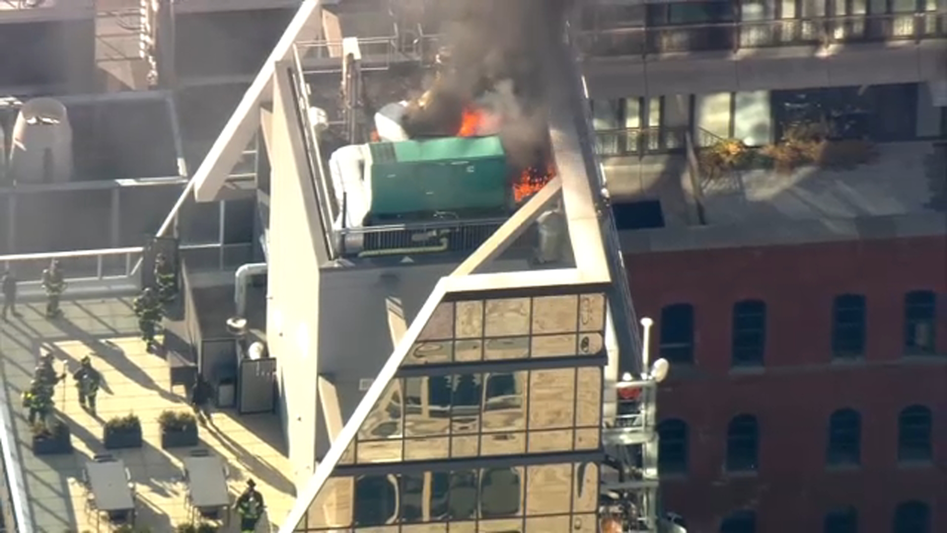Fire on roof of NYC high-rise