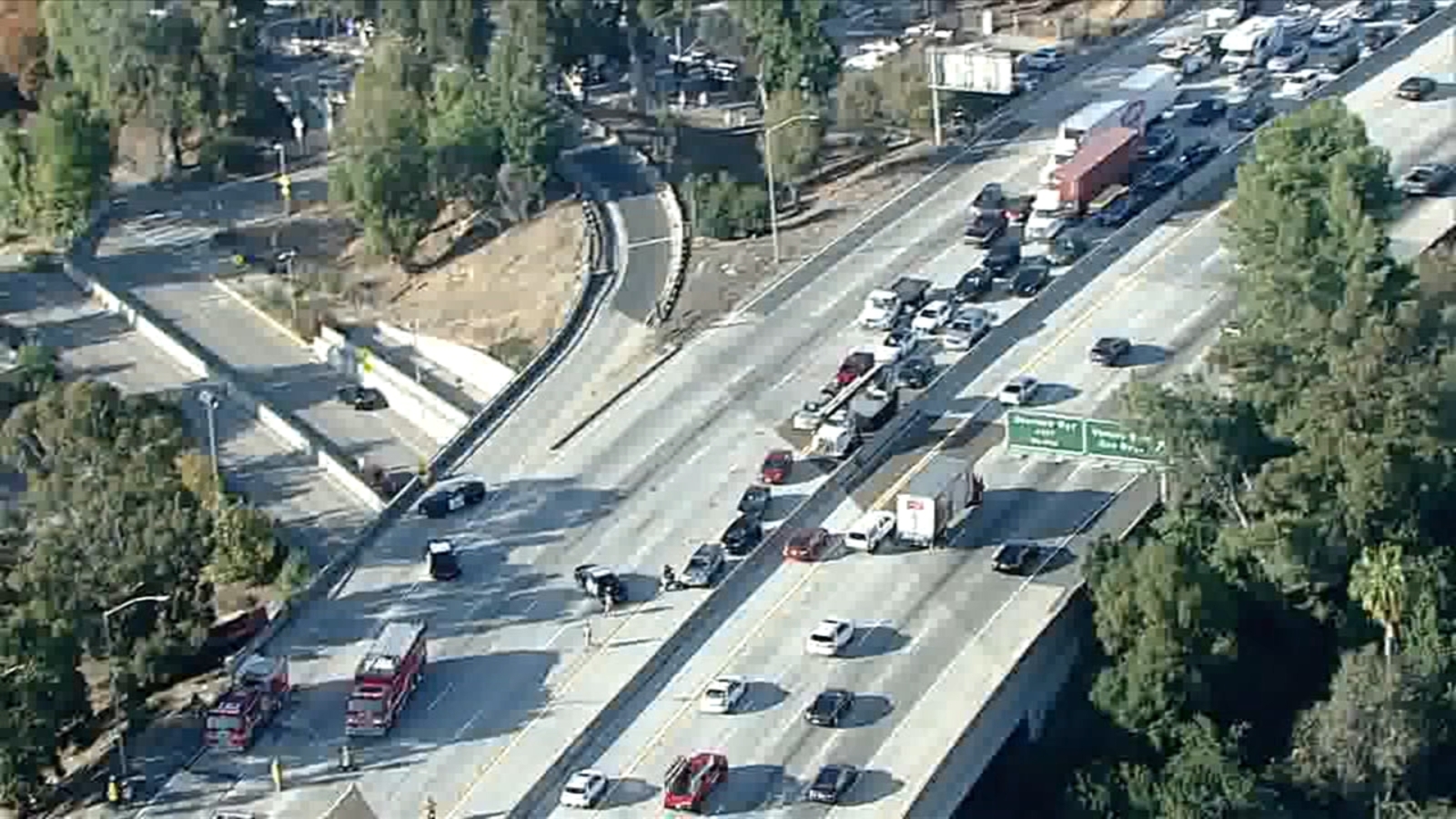Southbound 405 closed more than 2 hours in Van Nuys area near the 101 ...