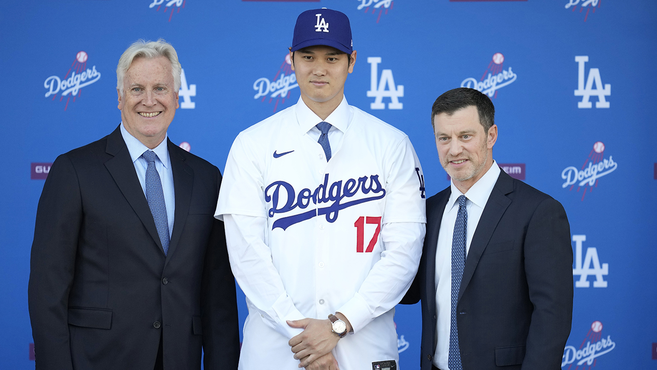 Shohei Ohtani officially introduced as member of the Dodgers