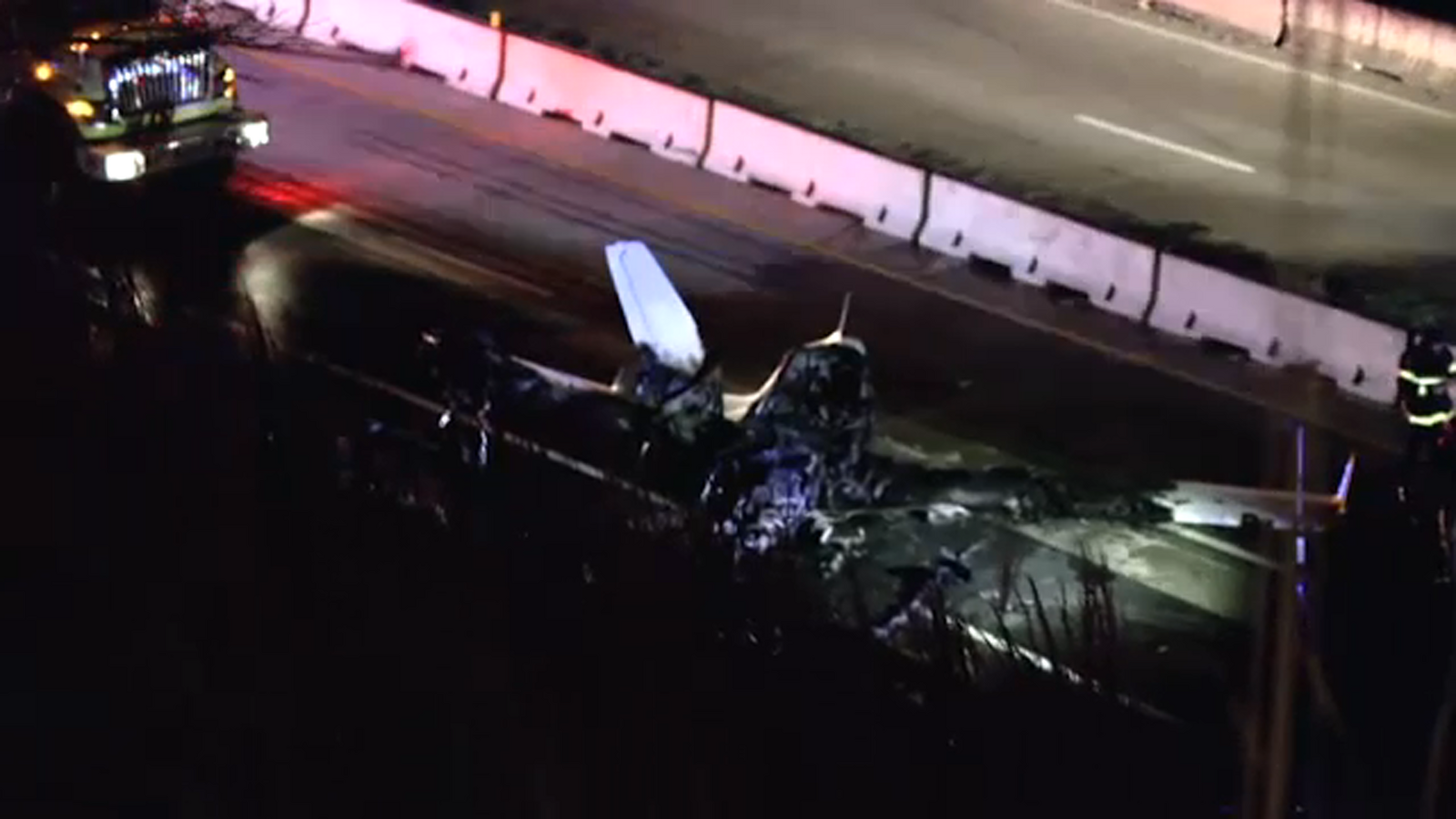 Plane catches fire after forced landing on North Carolina Interstate - Vimarsana News