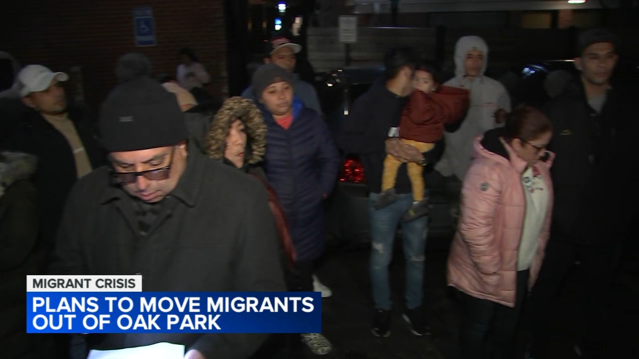 Oak Park officials tell migrants they must move out by end of January