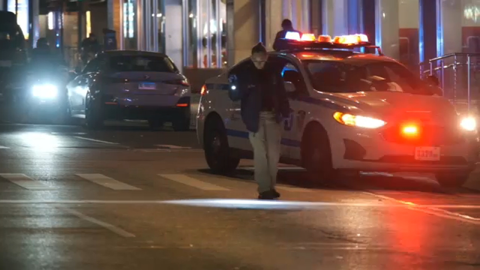 18-year-old college student stabbed in Flatiron District, Manhattan was mistaken for rival gang member - Vimarsana News