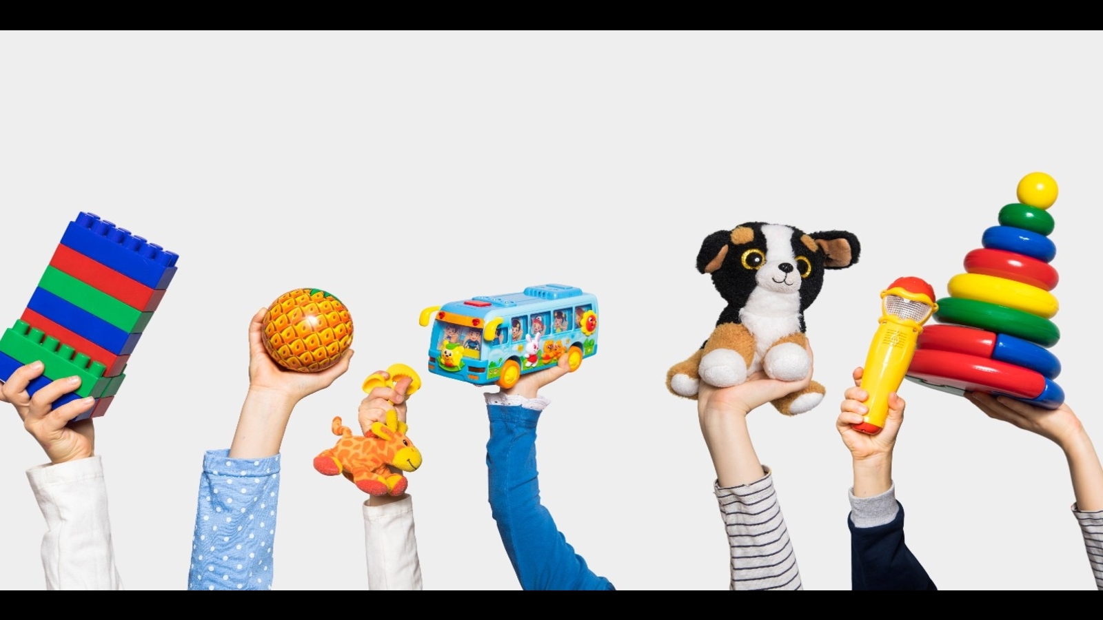 Pearland law firm gives away 15,000 worth of toys to Houston kids at