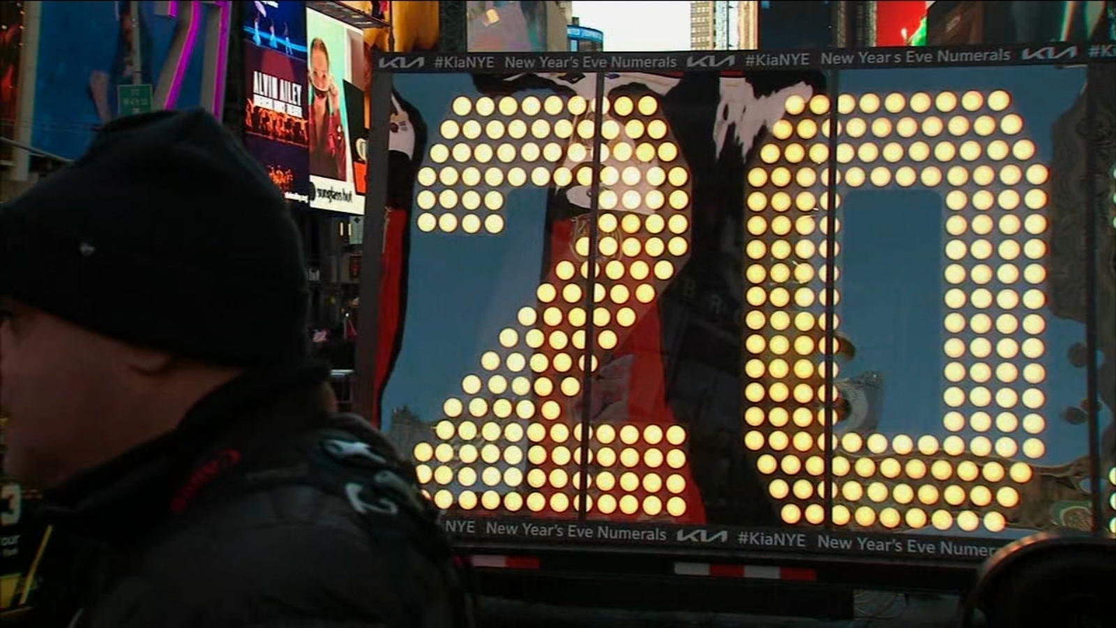 Massive '2024' numerals arrive in Times Square ahead of annual New Year's Eve celebration - Vimarsana News