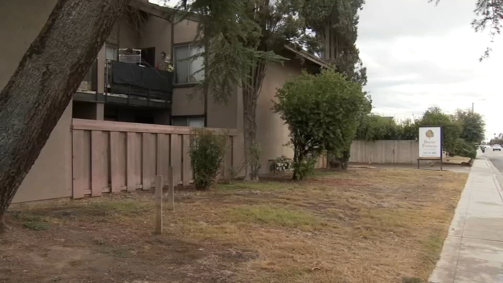 Tenants left without hot water for 22 days at Visalia apartment complex