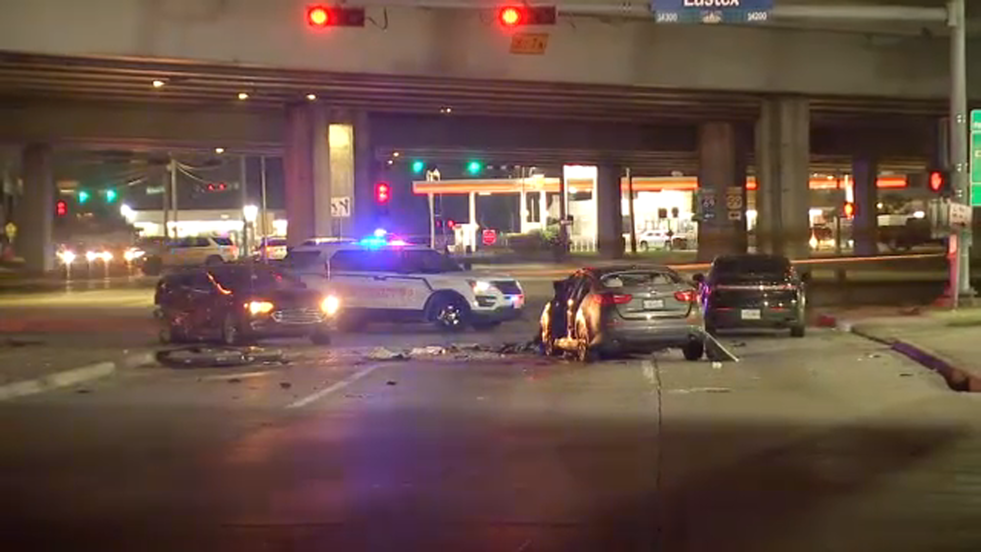 Driver dies after he was shot and crashed into several cars: HCSO