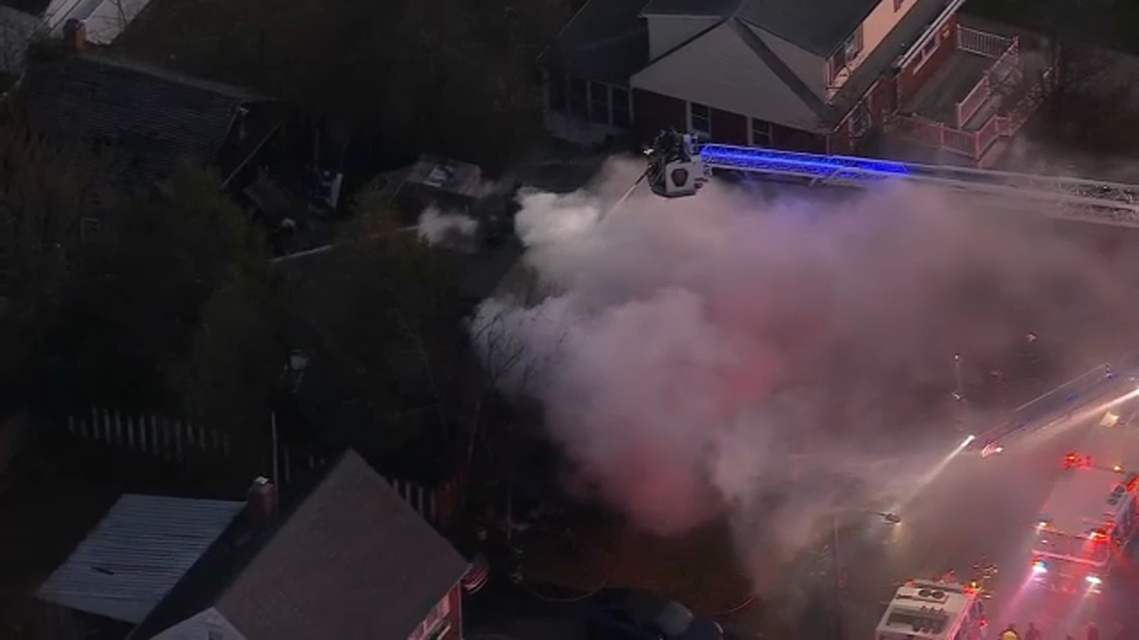 1 dead in Hicksville house fire, firefighters battle intense flames and windy conditions - Vimarsana News