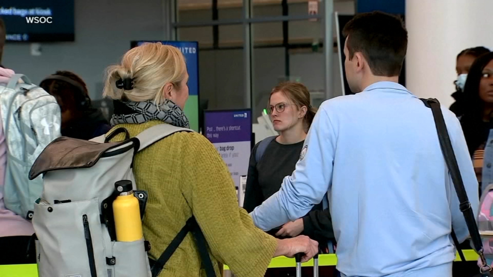 Busiest travel day for Christmas: The holiday rush to the airports and highways is underway for Christmas - Vimarsana News