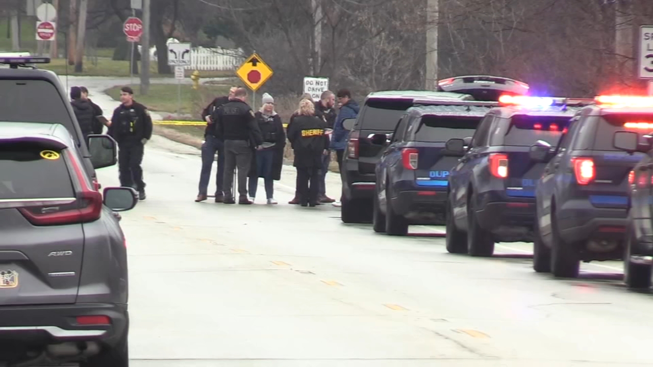 Man charged after deadly shooting over pizza, bar tab in west suburb