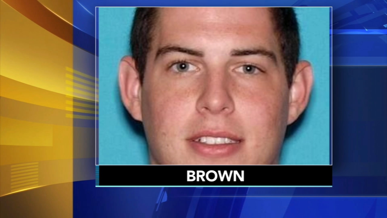 Man charged for allegedly stabbing security guard during bar fight in Burlington County
