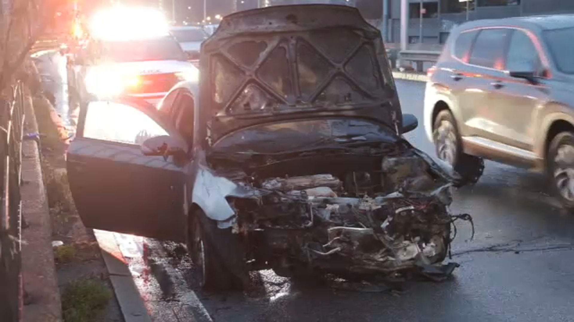 Police investigating car accident that sent person in Harlem River