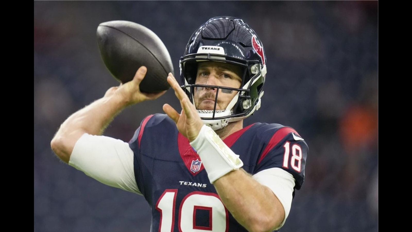 Texans' struggles continue as Keenum's tough outing raises playoff uncertainty - Vimarsana News