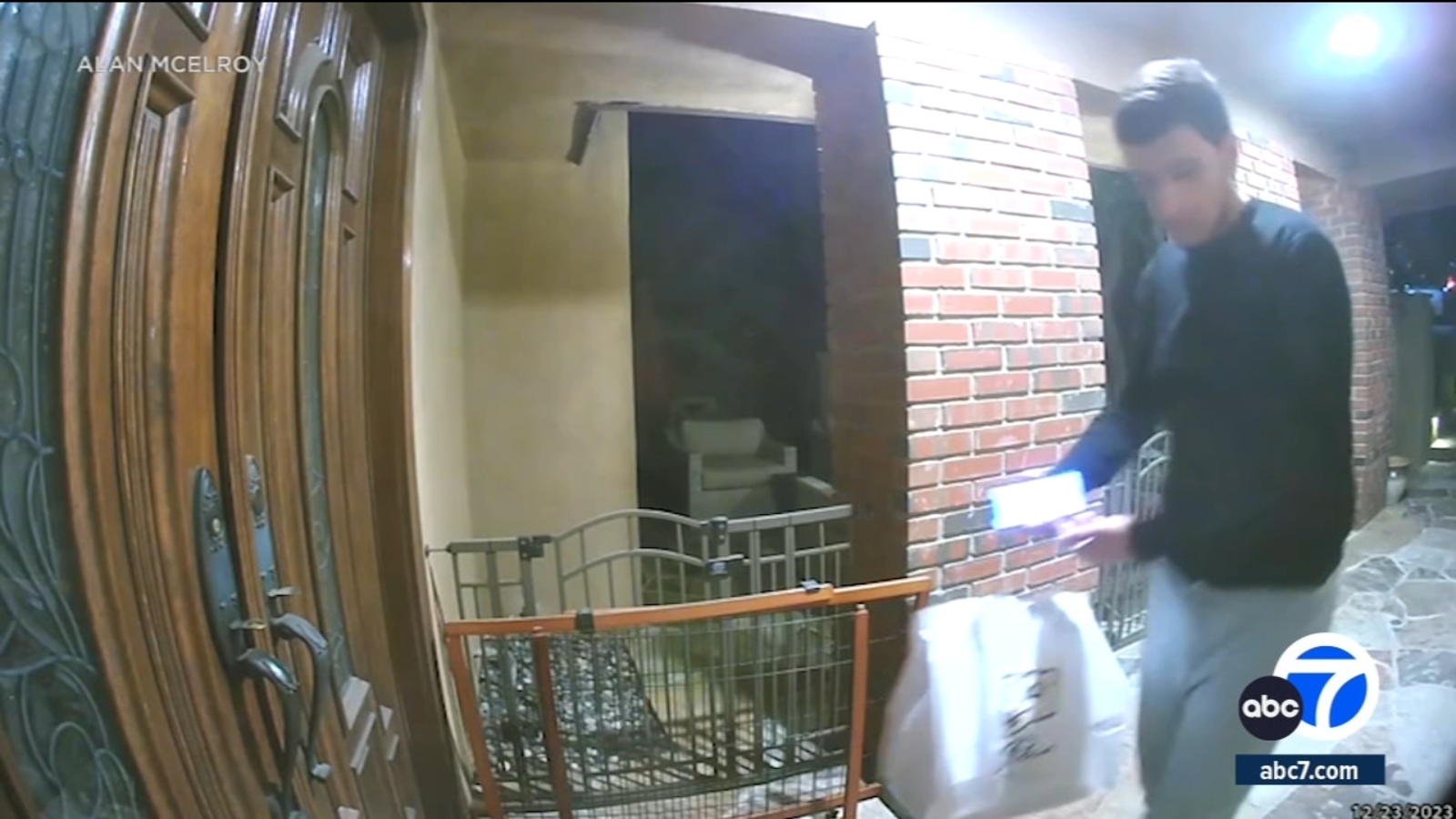 DoorDash driver caught on video leaving food delivery, stealing package ...