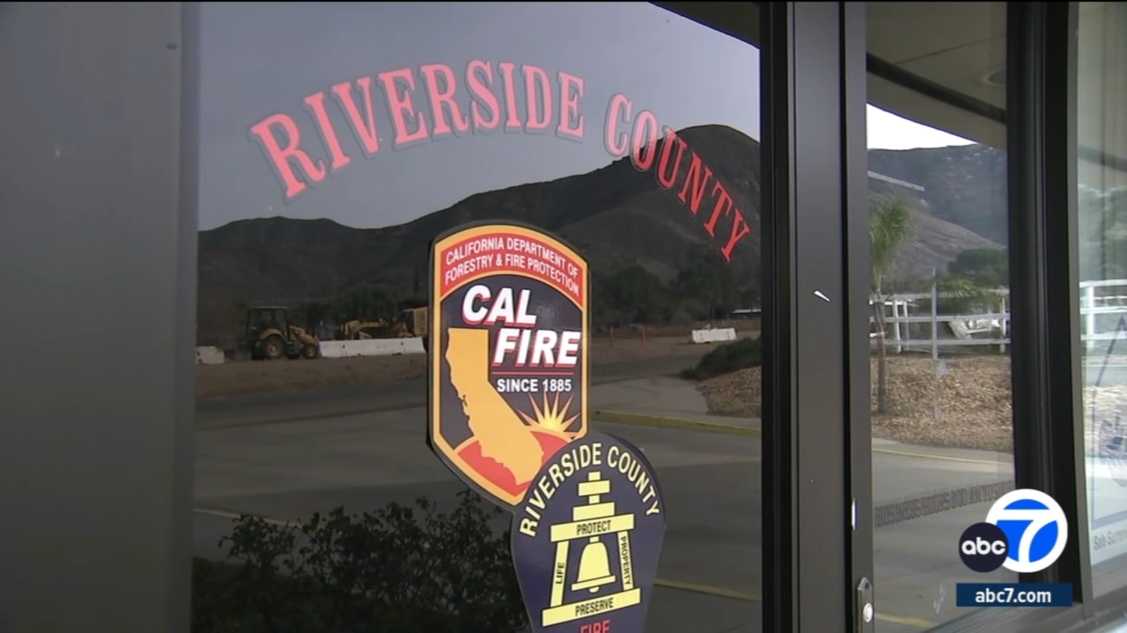 La escasez de paramédicos en Riverside hace que los supervisores ...