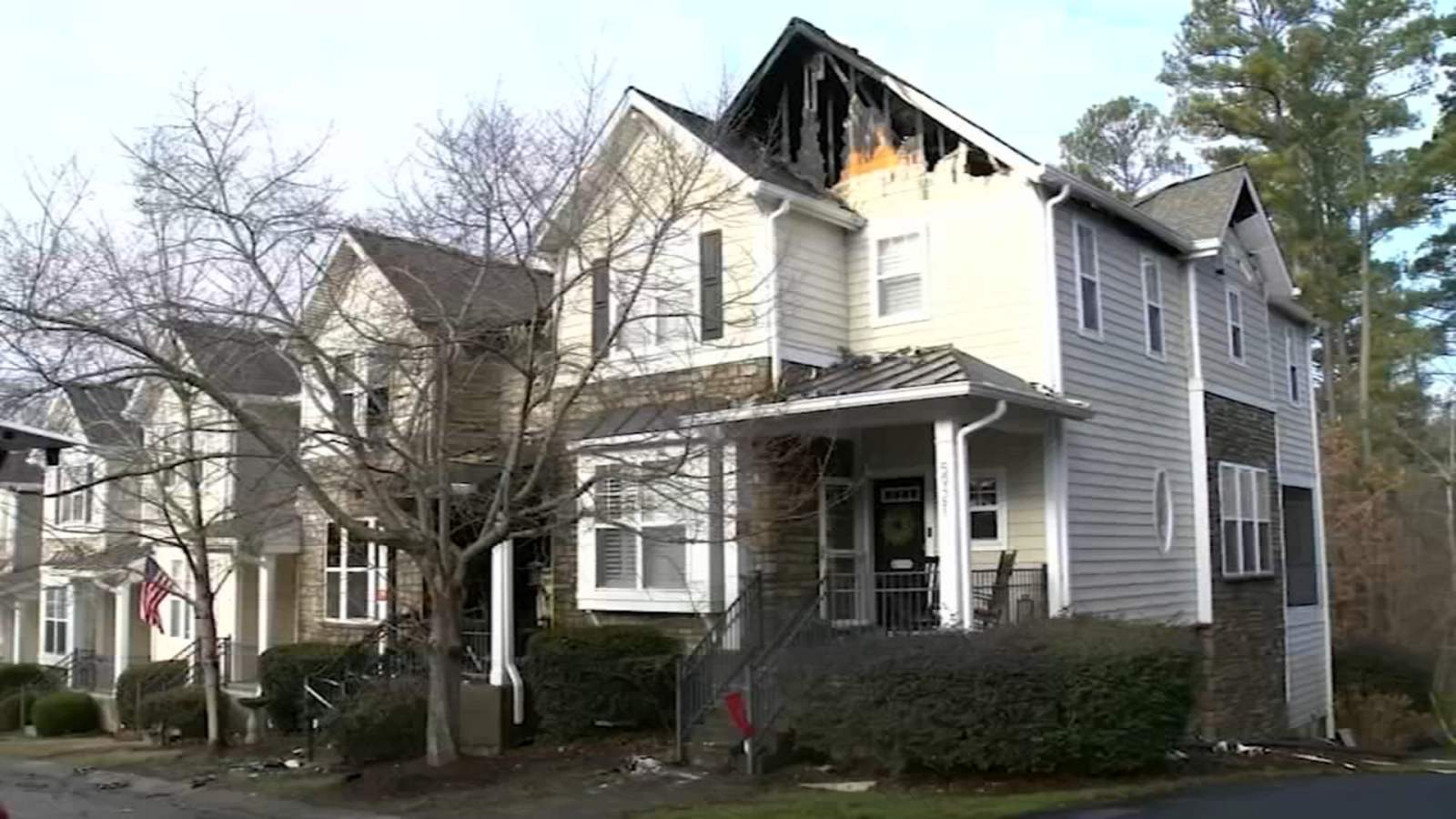 Fire destroys Raleigh townhome, sends three to the hospital - Vimarsana News