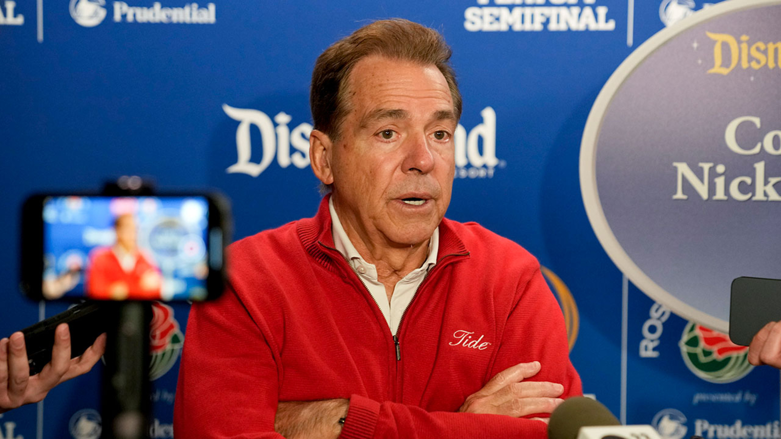 Rose Bowl matchup pits Saban's Alabama against Harbaugh's Michigan in College Football Playoffs - Vimarsana News