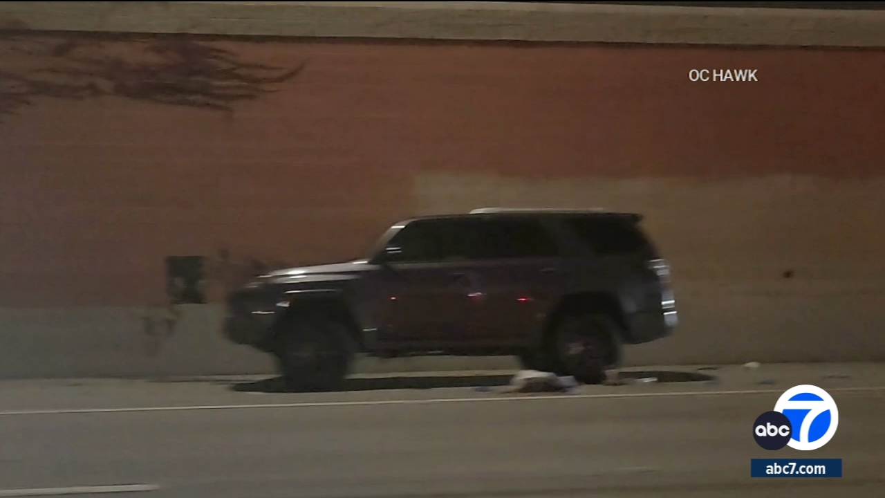Shooting victim found wounded in vehicle on 5 Freeway in Norwalk area