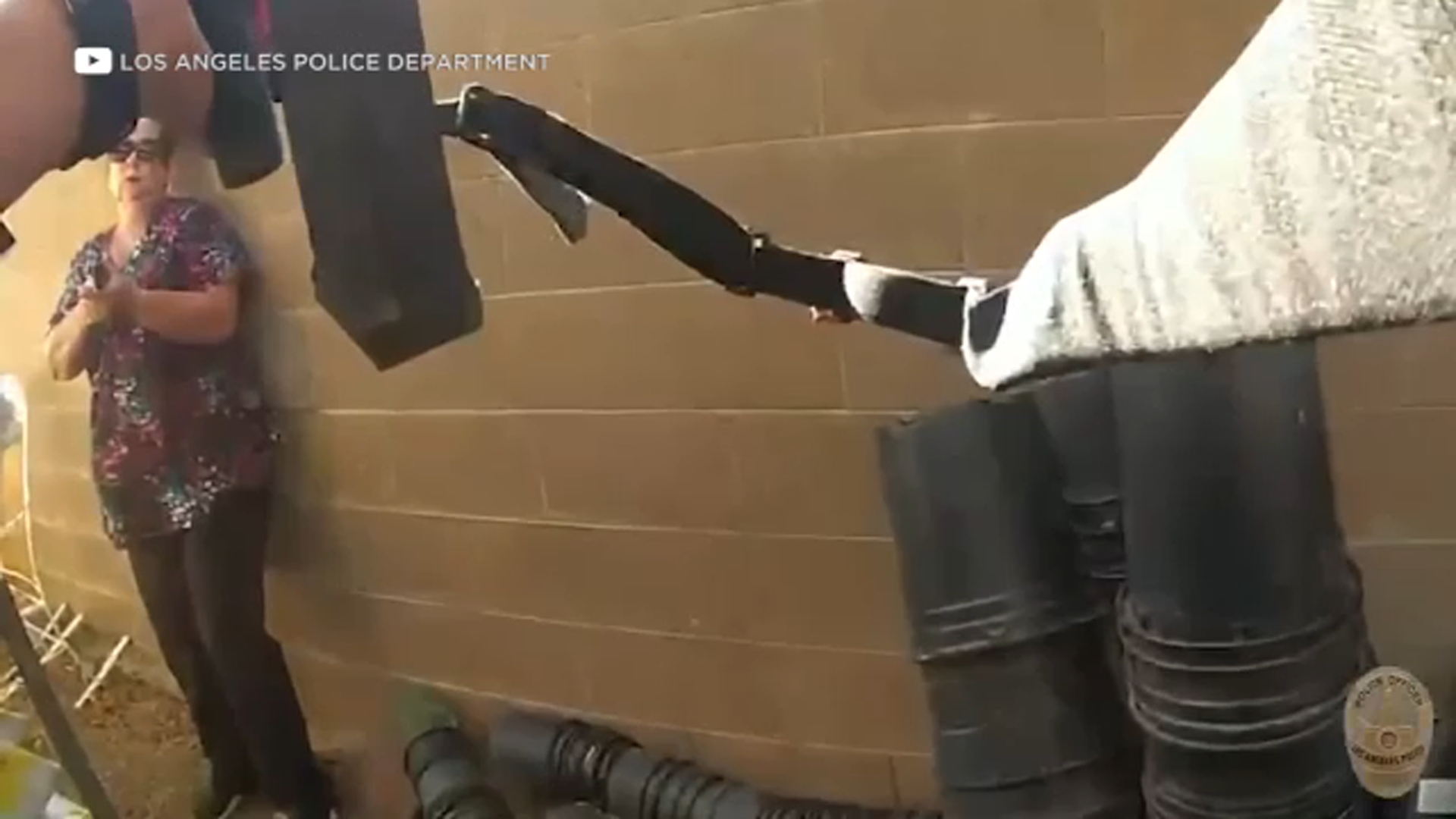 LAPD publica video de tiroteo policial mortal en Chatsworth