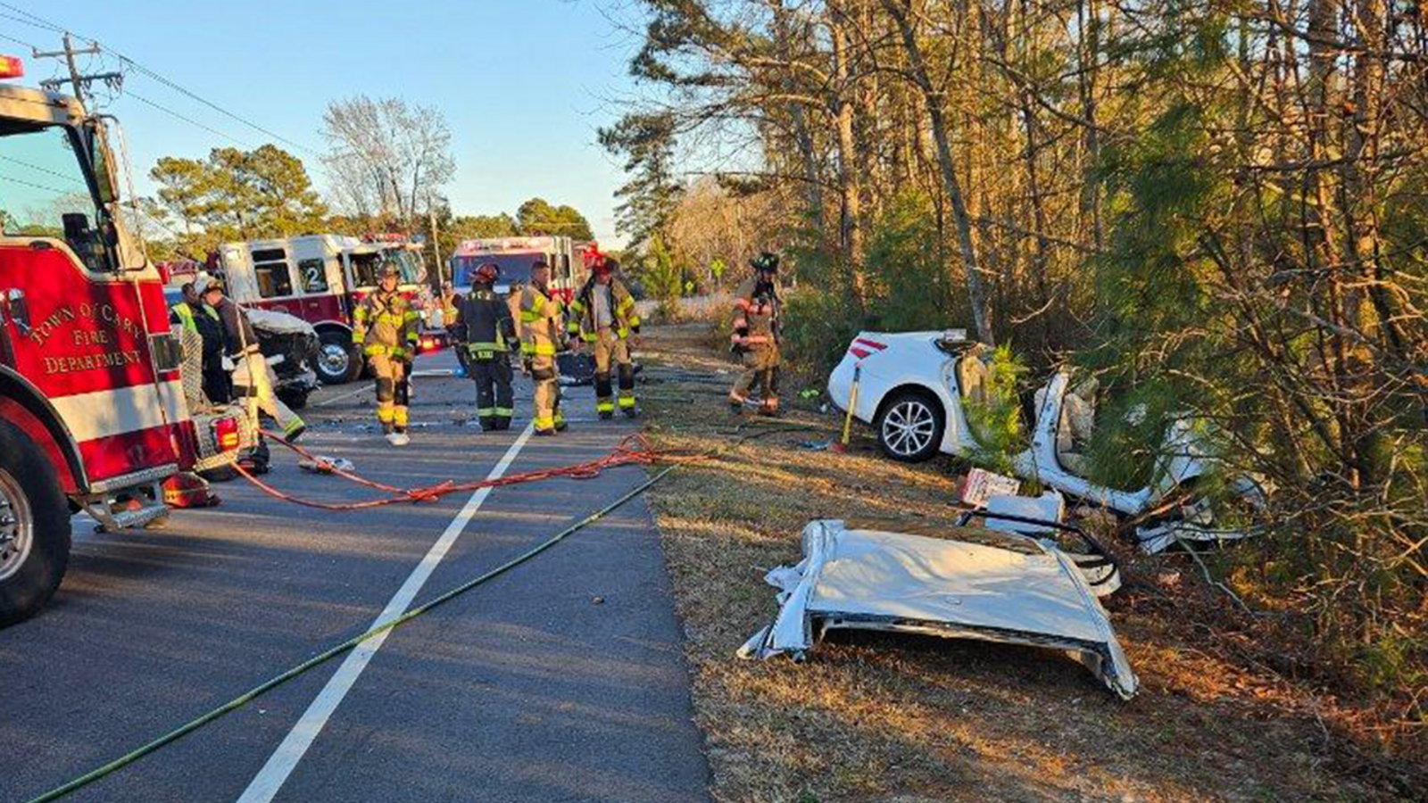 Woman seriously injured in crash in Ten Ten Road in Cary, Ten Ten Road closed - Vimarsana News