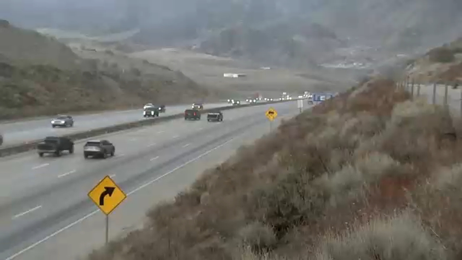 5 Freeway through the Grapevine could be closed this weekend due to snow, ice and strong gusts, NWS says - Vimarsana News