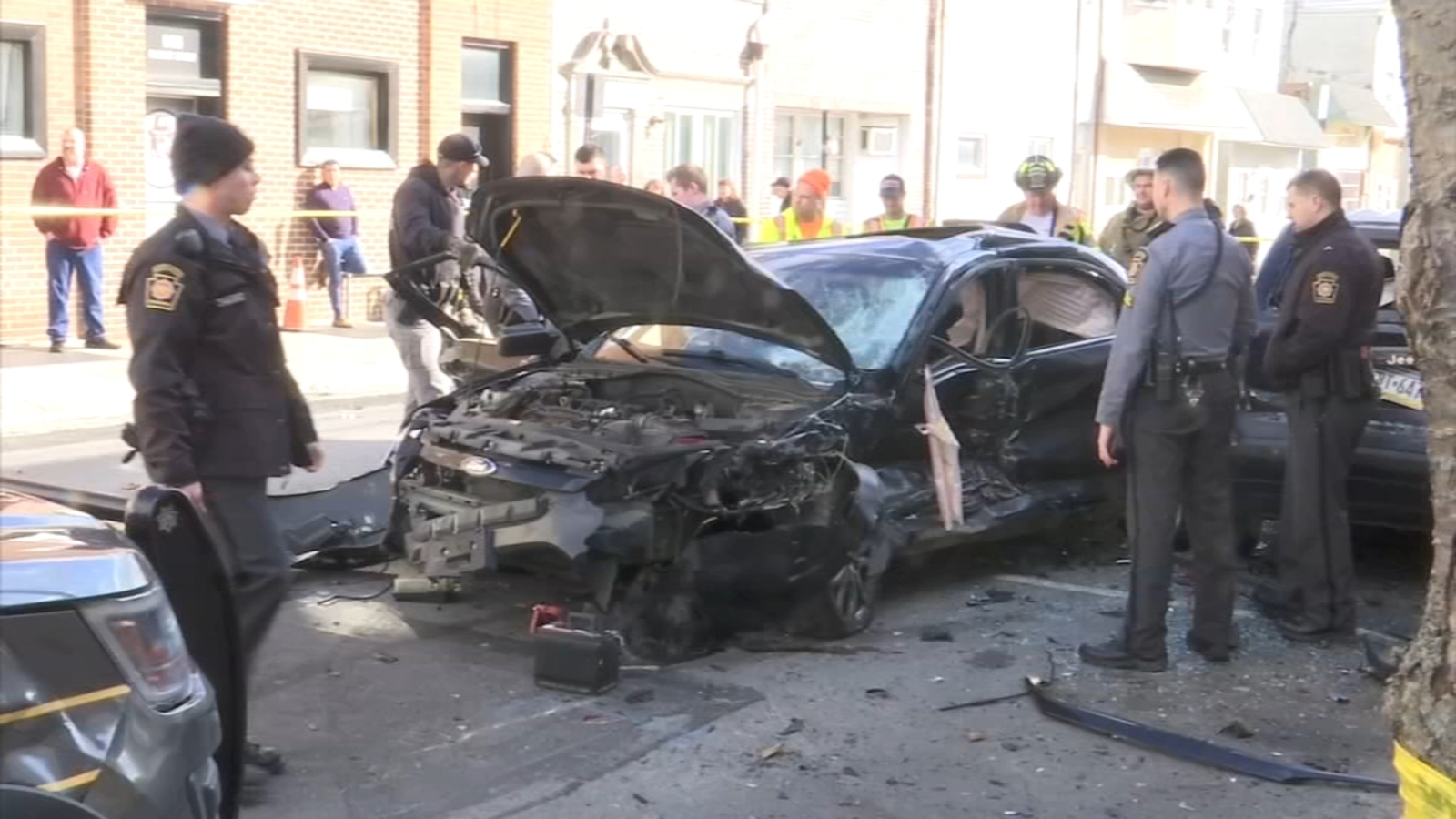 2 injured in crash during police chase in Marcus Hook, Pennsylvania