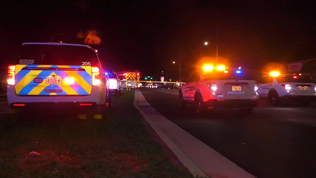 Pedestrian killed in overnight Fayetteville crash